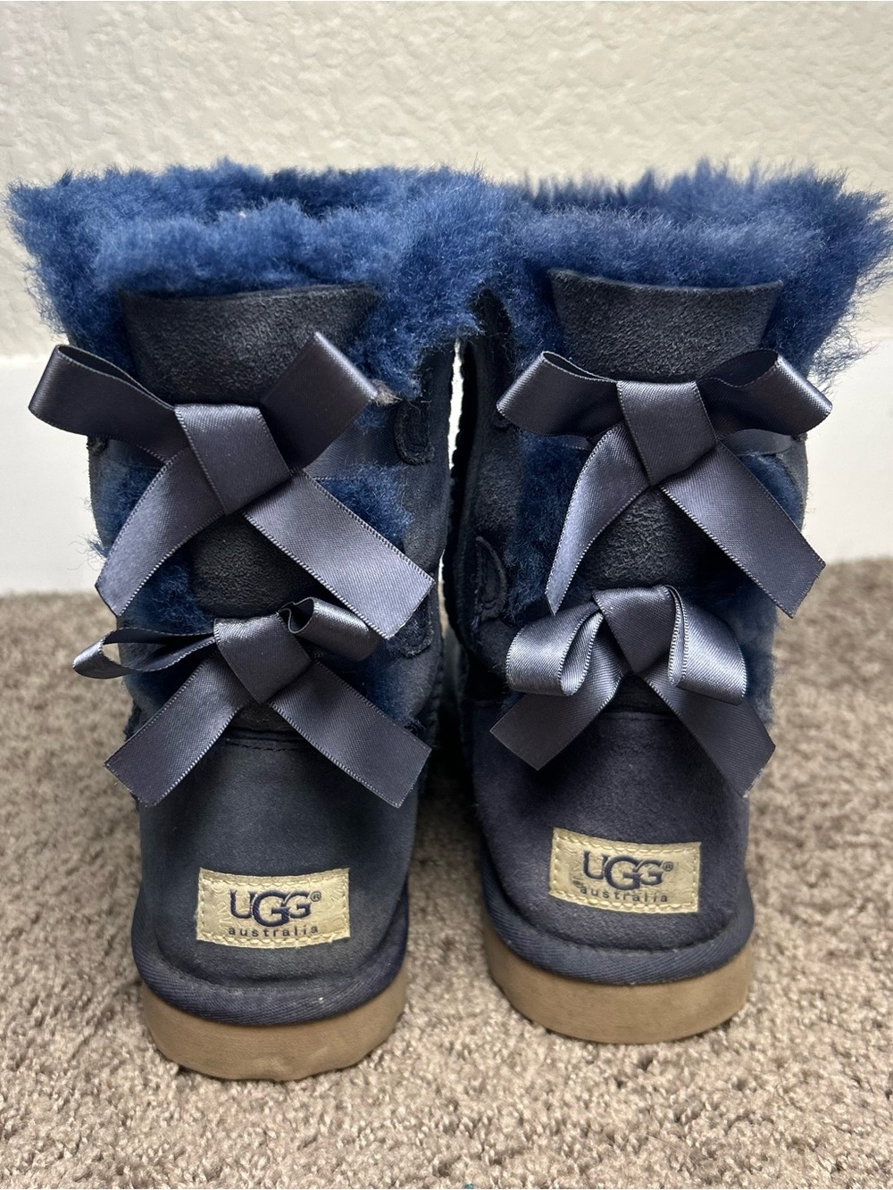 ✨ UGG Australia Sheepskin Suede Bailey Bow Short Boots in Navy Blue ✨